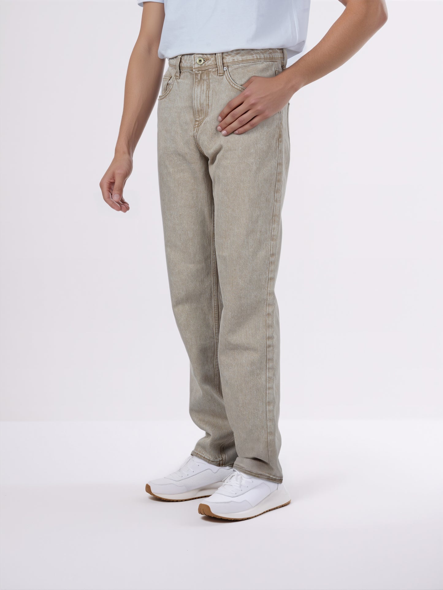 Celio* Men Brown Solid Loose Fit Cotton Jeans