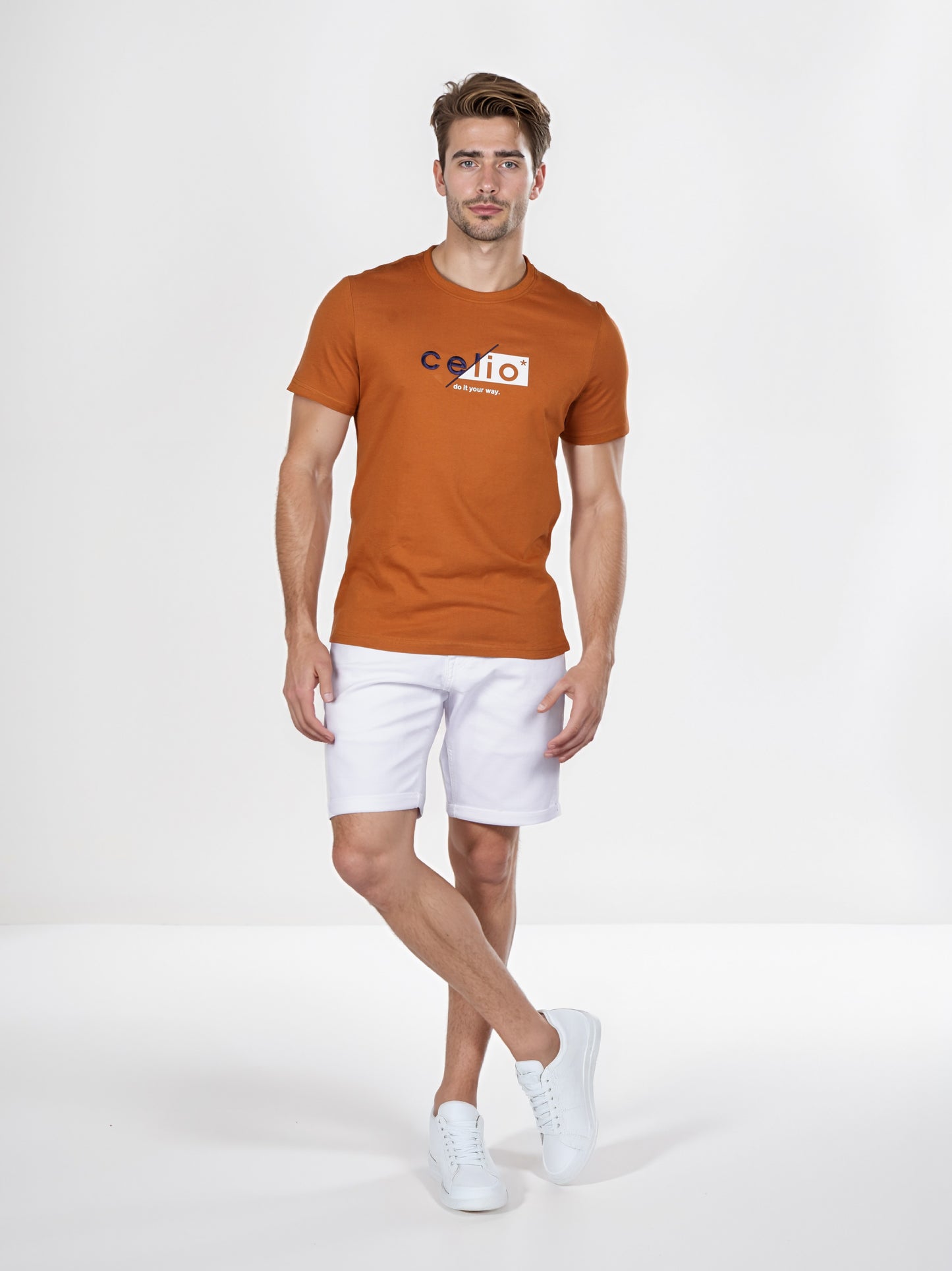 Celio* Printed Straight Fit Cotton Brown T-Shirt