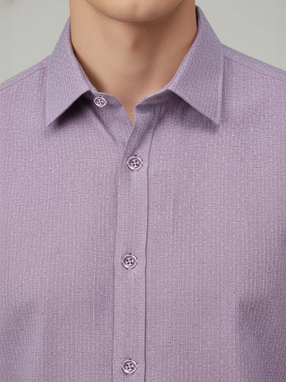 Celio* Men Mauve Solid Regular Fit Cotton Shirts