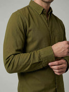 Celio Men Olive Solid Regular Fit Cotton Shirts