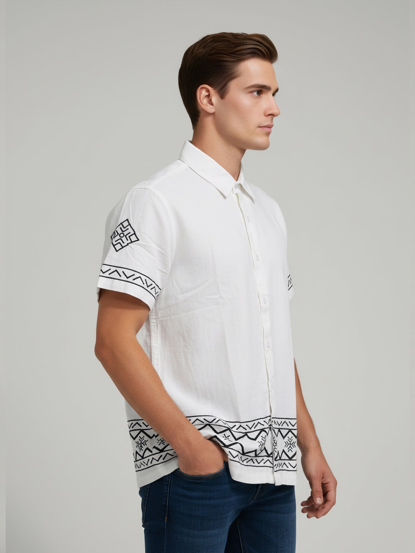 Celio* Men White Printed Regular Fit Cotton-Linen-Blend Shirts