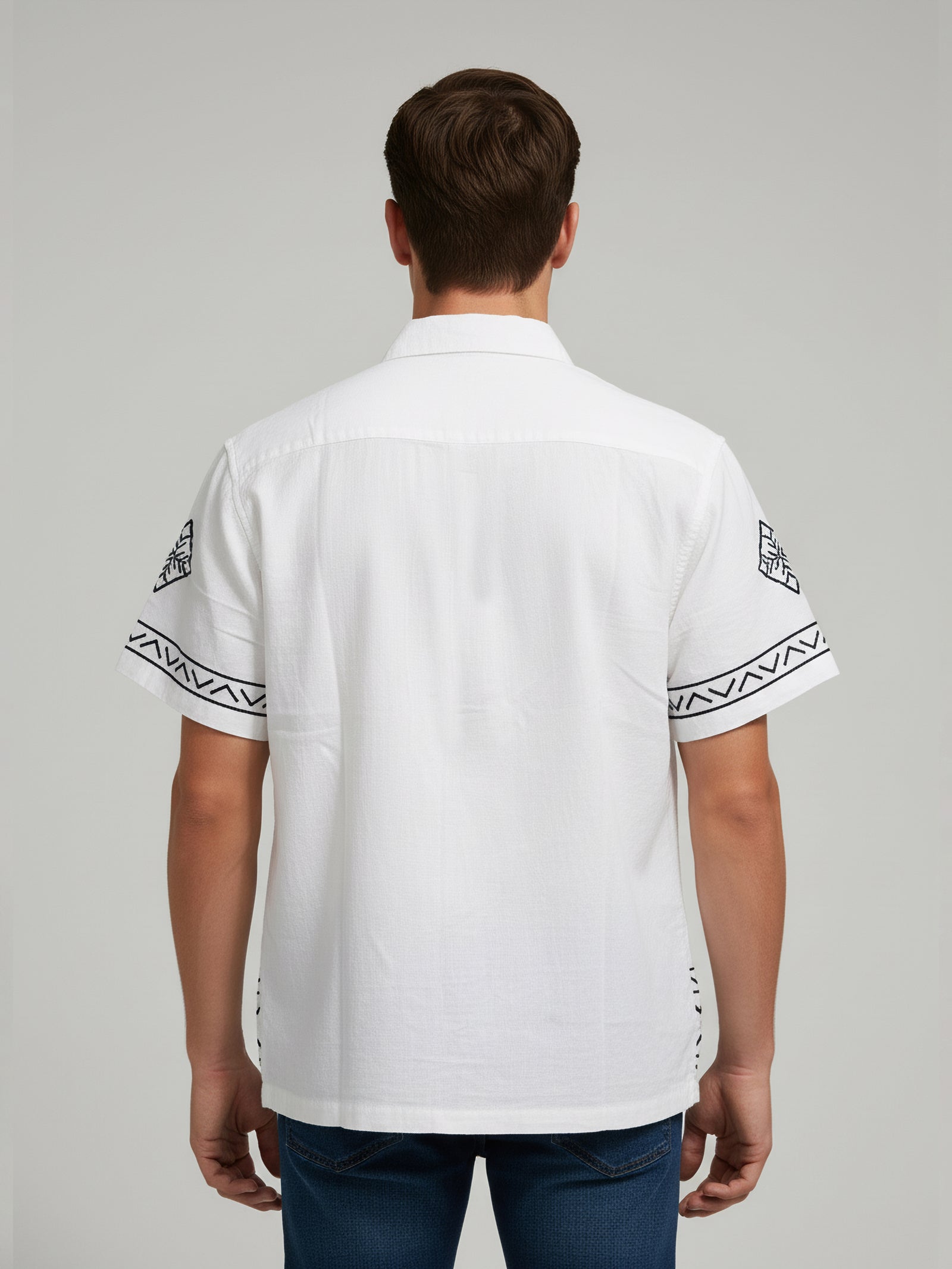 Celio* Men White Printed Regular Fit Cotton-Linen-Blend Shirts