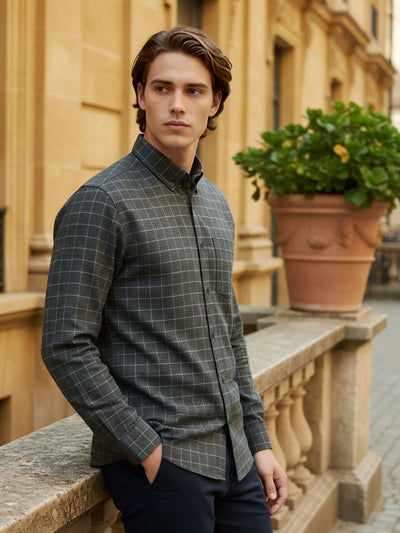 Celio* Men Grey Checked Regular Fit Cotton Shirts