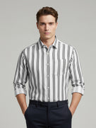 Celio* Regular Fit White Cotton Striped Men Shirts