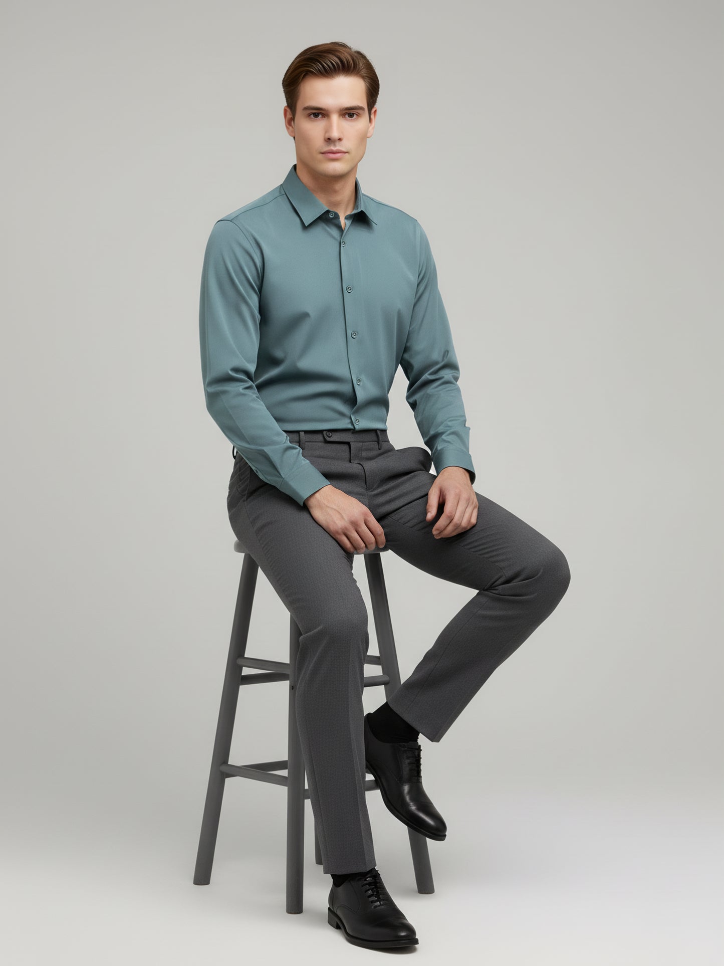 Celio* Men Green Solid Regular Fit Nylon Shirts