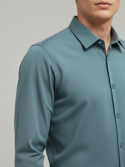 Celio* Men Green Solid Regular Fit Nylon Shirts