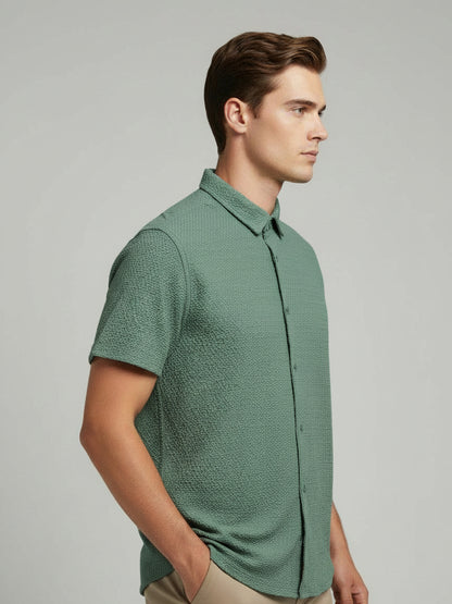 Celio* Men Olive Solid Regular Fit Polyester Shirts