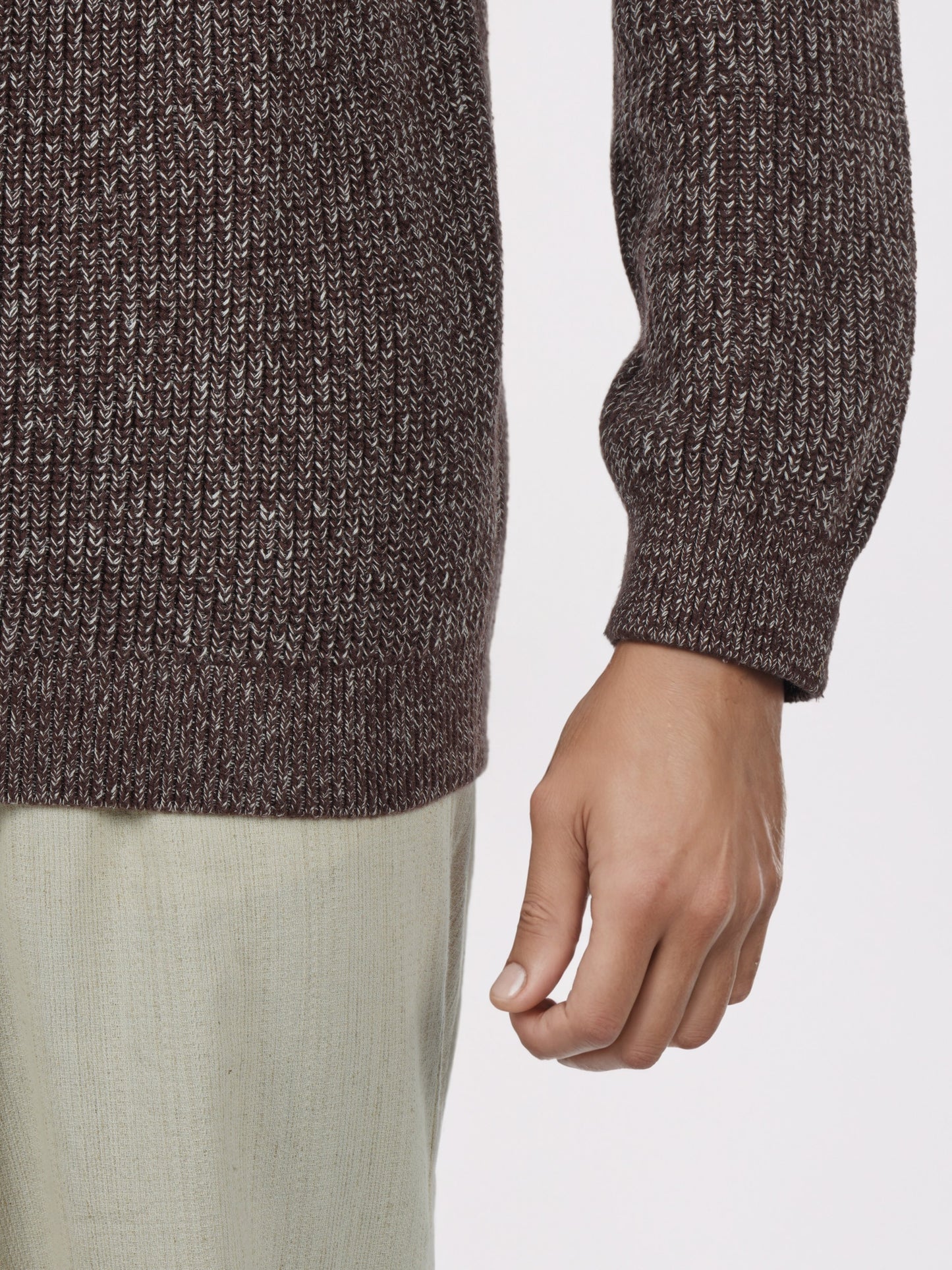 Celio* Men Brown Solid Regular Fit Cotton Sweaters