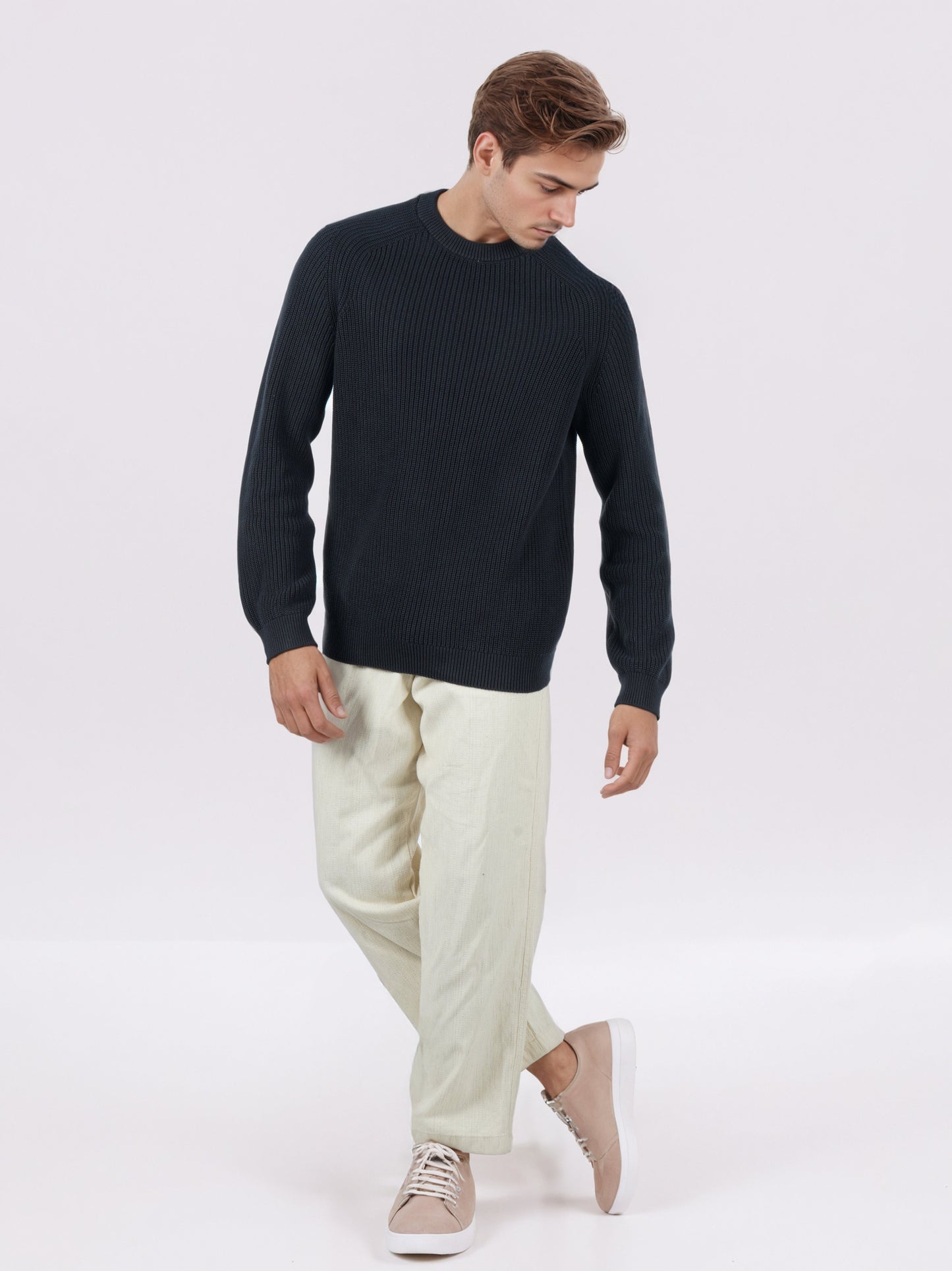 Celio* Men Black Solid Regular Fit Cotton Sweaters