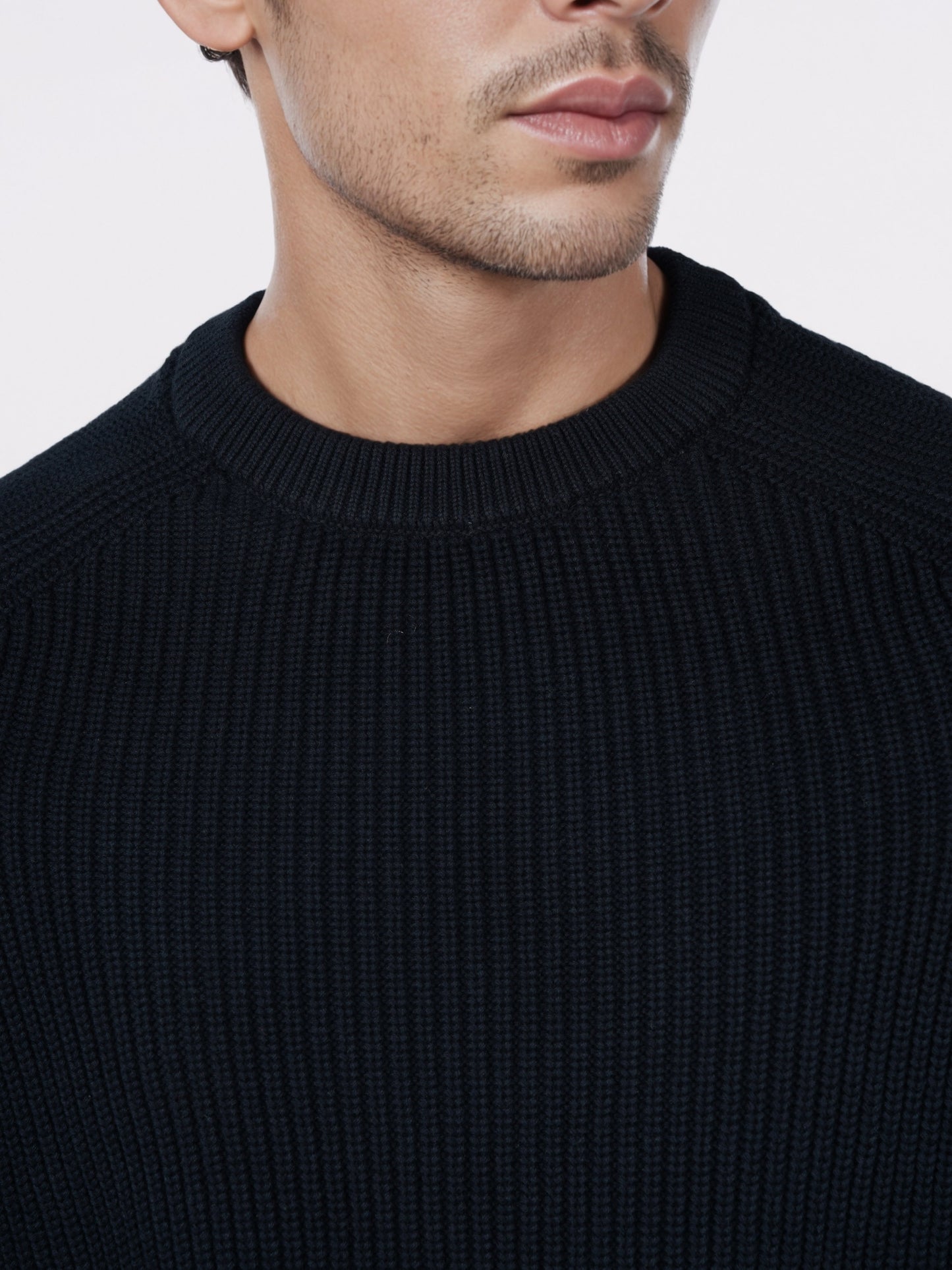 Celio* Men Black Solid Regular Fit Cotton Sweaters