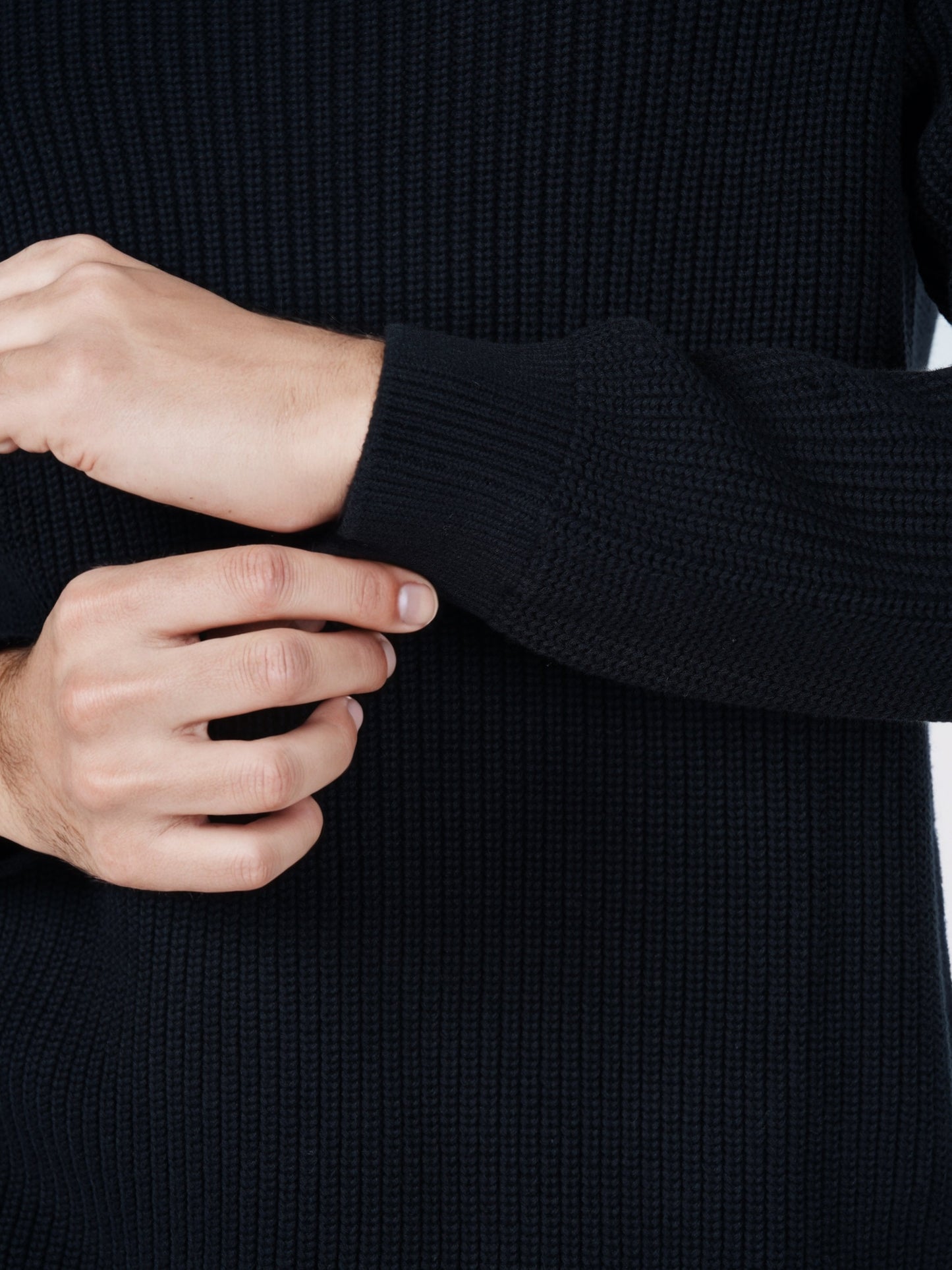 Celio* Men Black Solid Regular Fit Cotton Sweaters