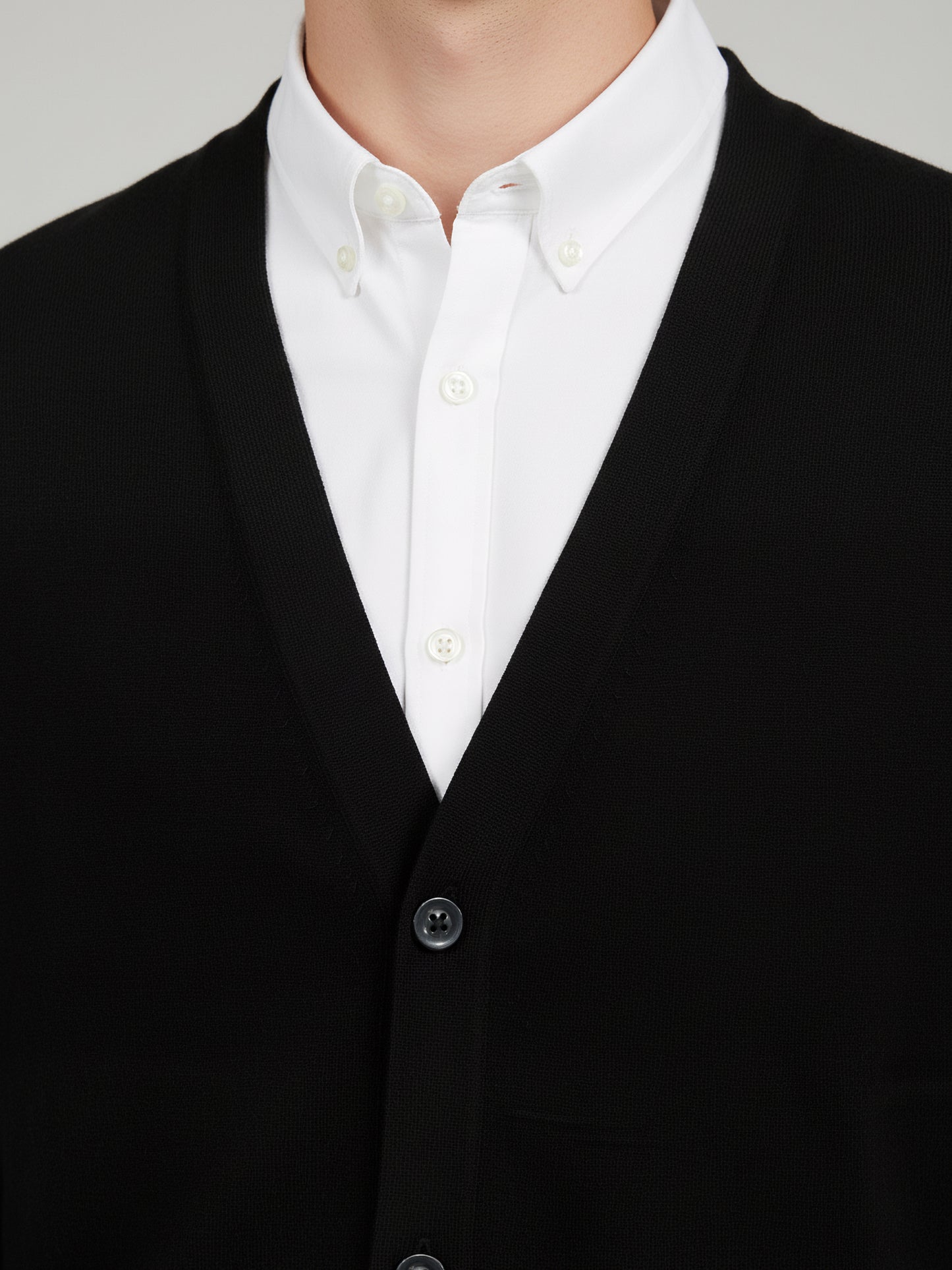 Celio Men Black Solid Regular Fit Cotton Sweaters