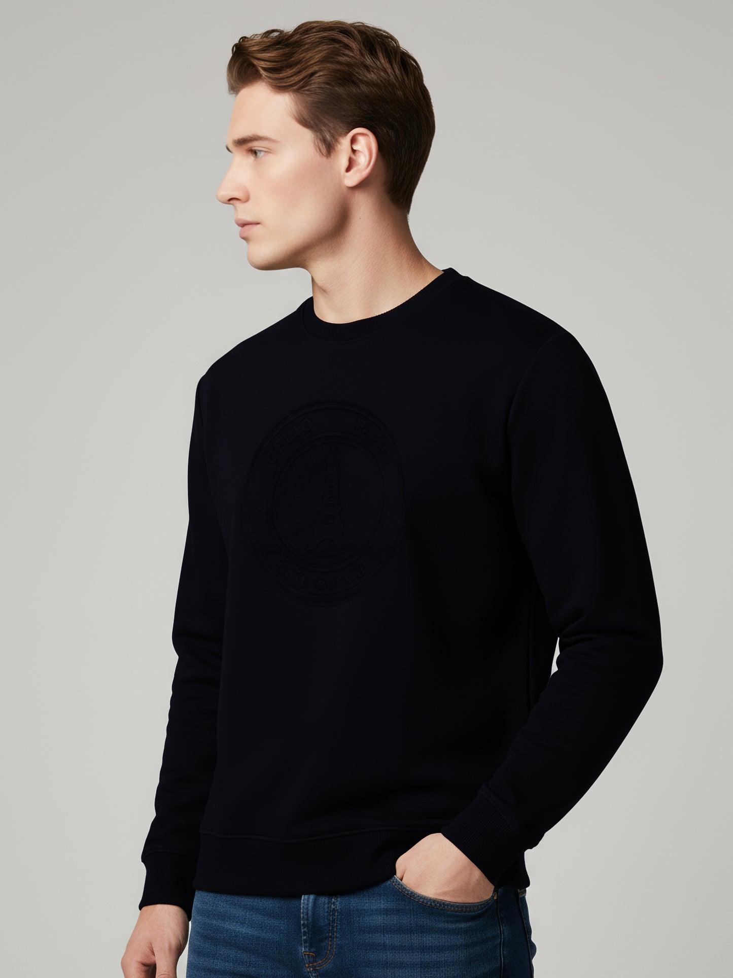Celio* Men Black Solid Regular Fit Cotton-Blend Sweatshirts