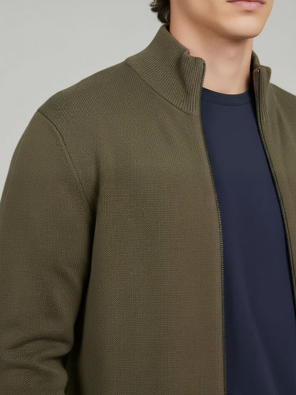 Celio Men Olive Solid Straight Fit Cotton Sweaters