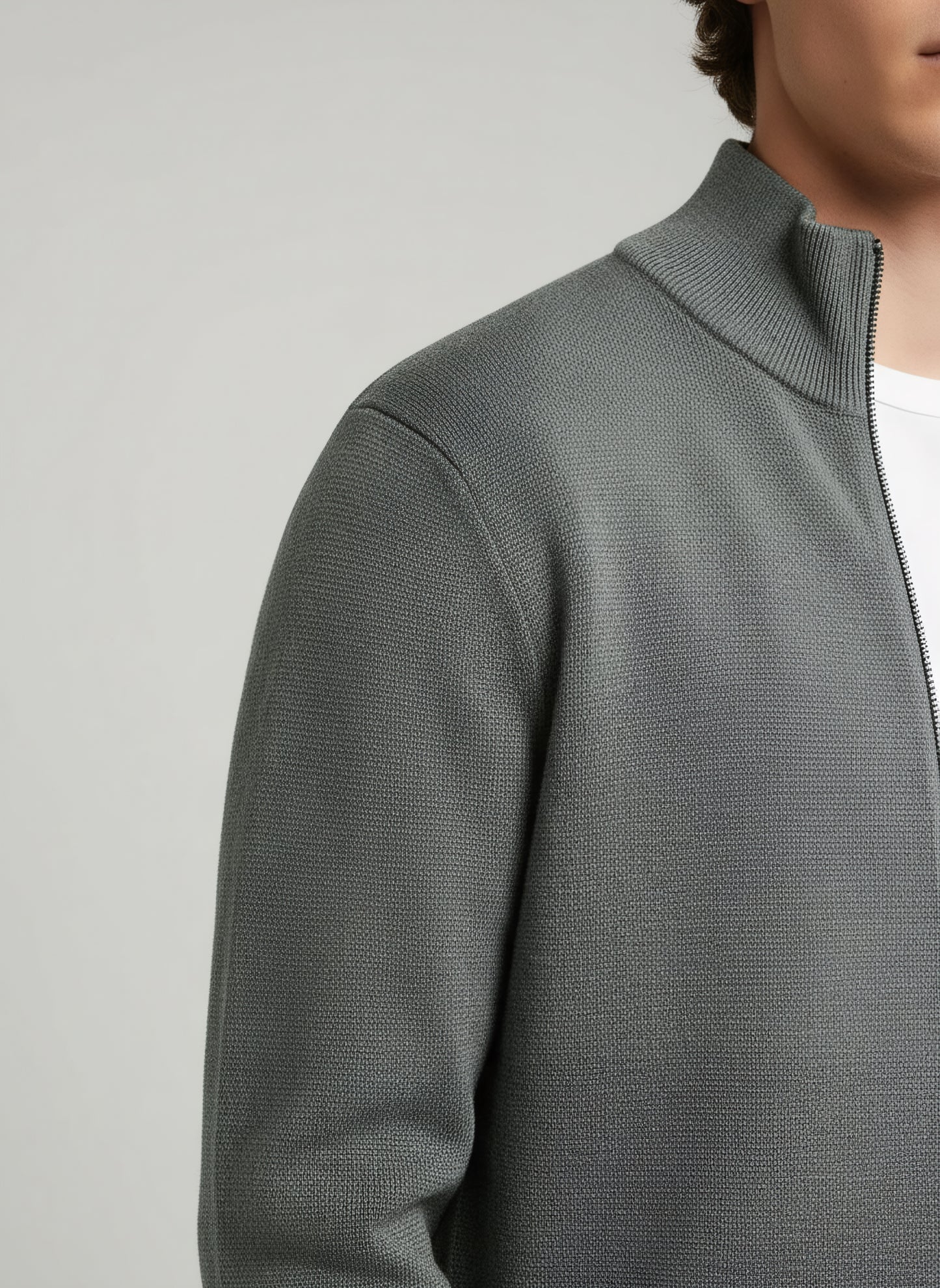 Celio Men Grey Solid Straight Fit Cotton Sweaters