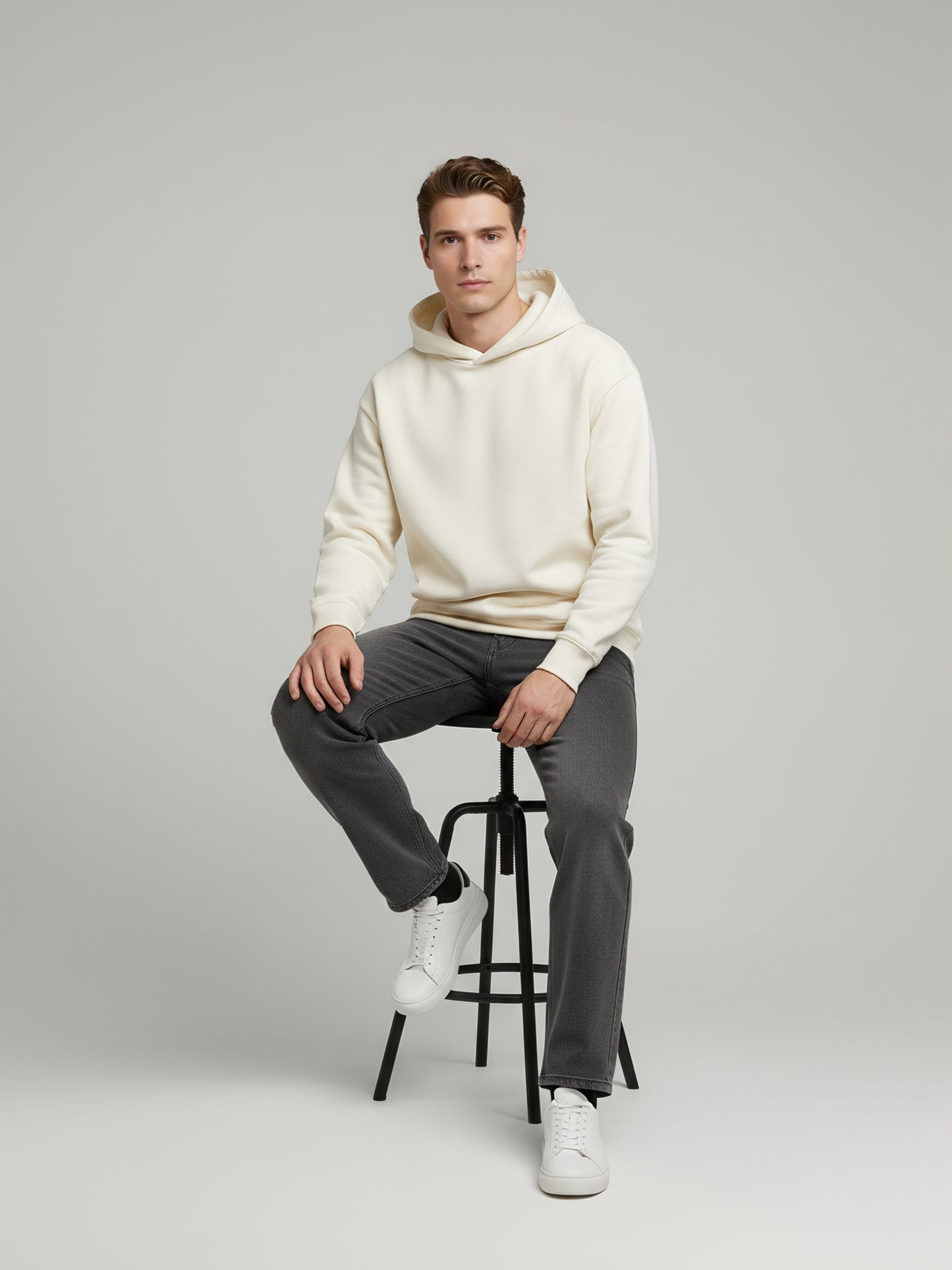 Celio Men Cream Solid Oversize Cotton Sweatshirts