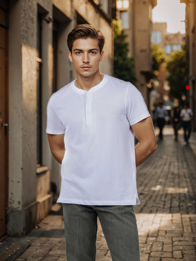 Celio* Men White Solid Regular Fit Cotton T-Shirt