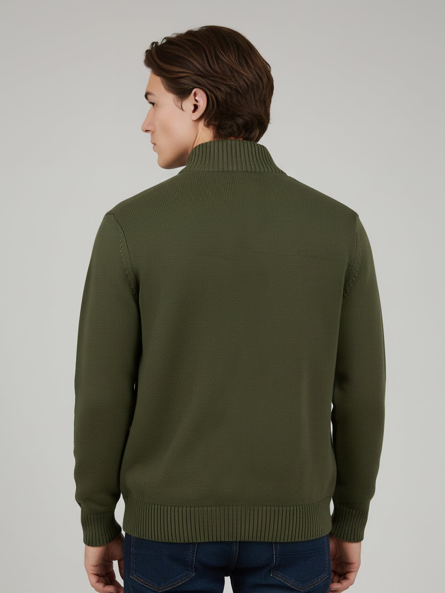 Celio Men Olive Solid Regular Fit Cotton Sweaters