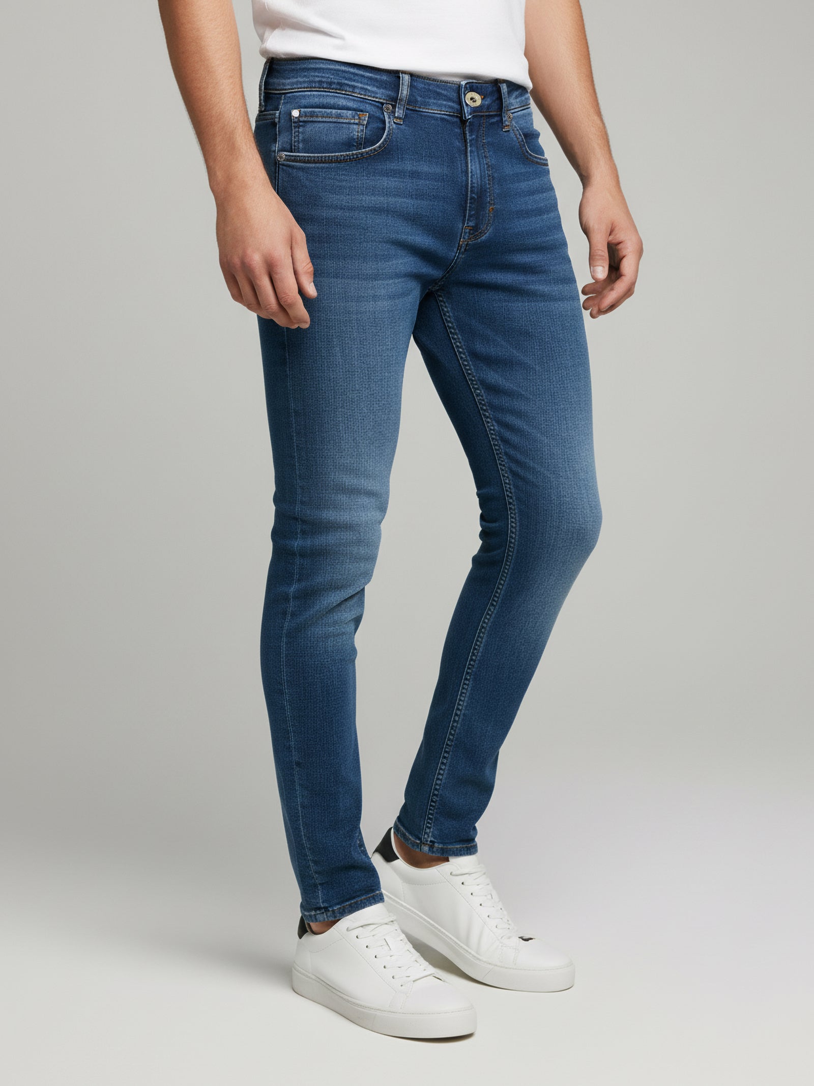 Celio* Blue Skinny Fit Solid Cotton Jeans for Men