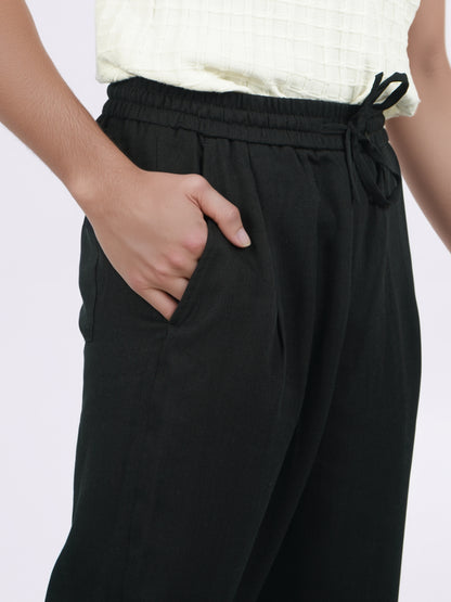 Celio* Men Black Solid Loose Fit Viscose Trousers