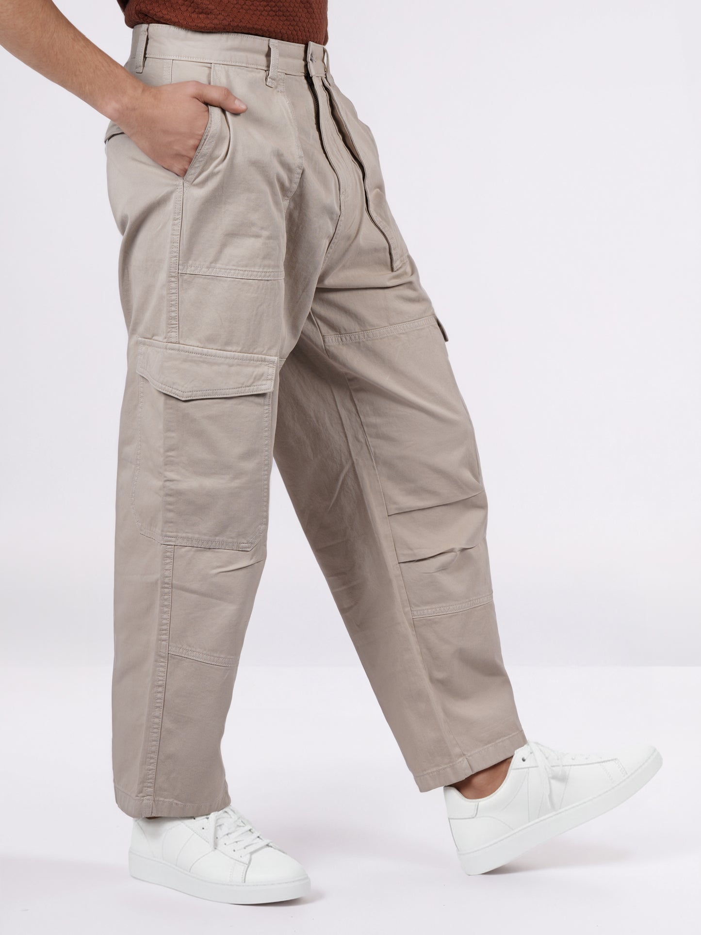 Celio* Men Beige Solid Baggy Fit Cotton Trousers