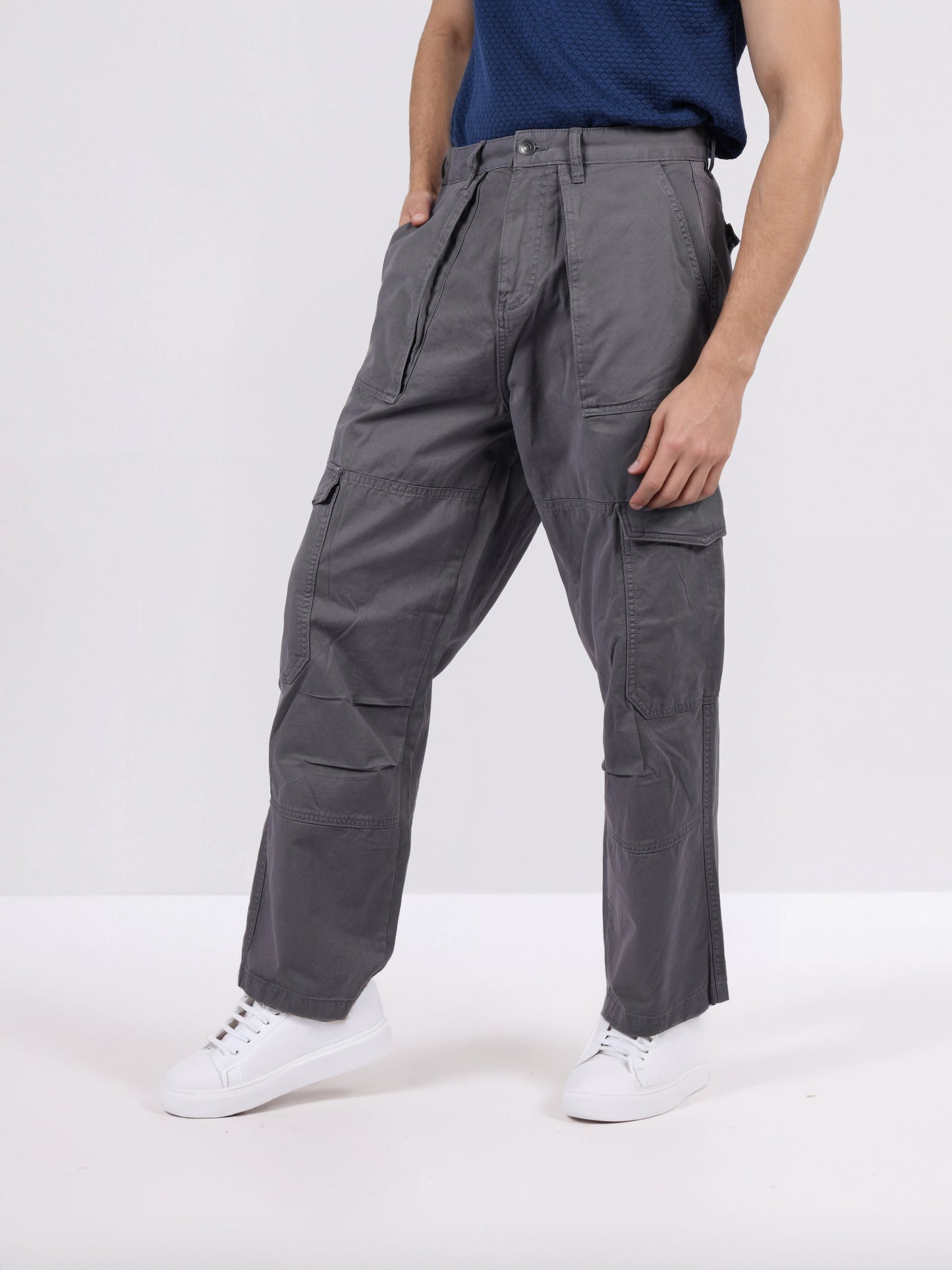 Celio* Men Grey Solid Baggy Fit Cotton Trousers