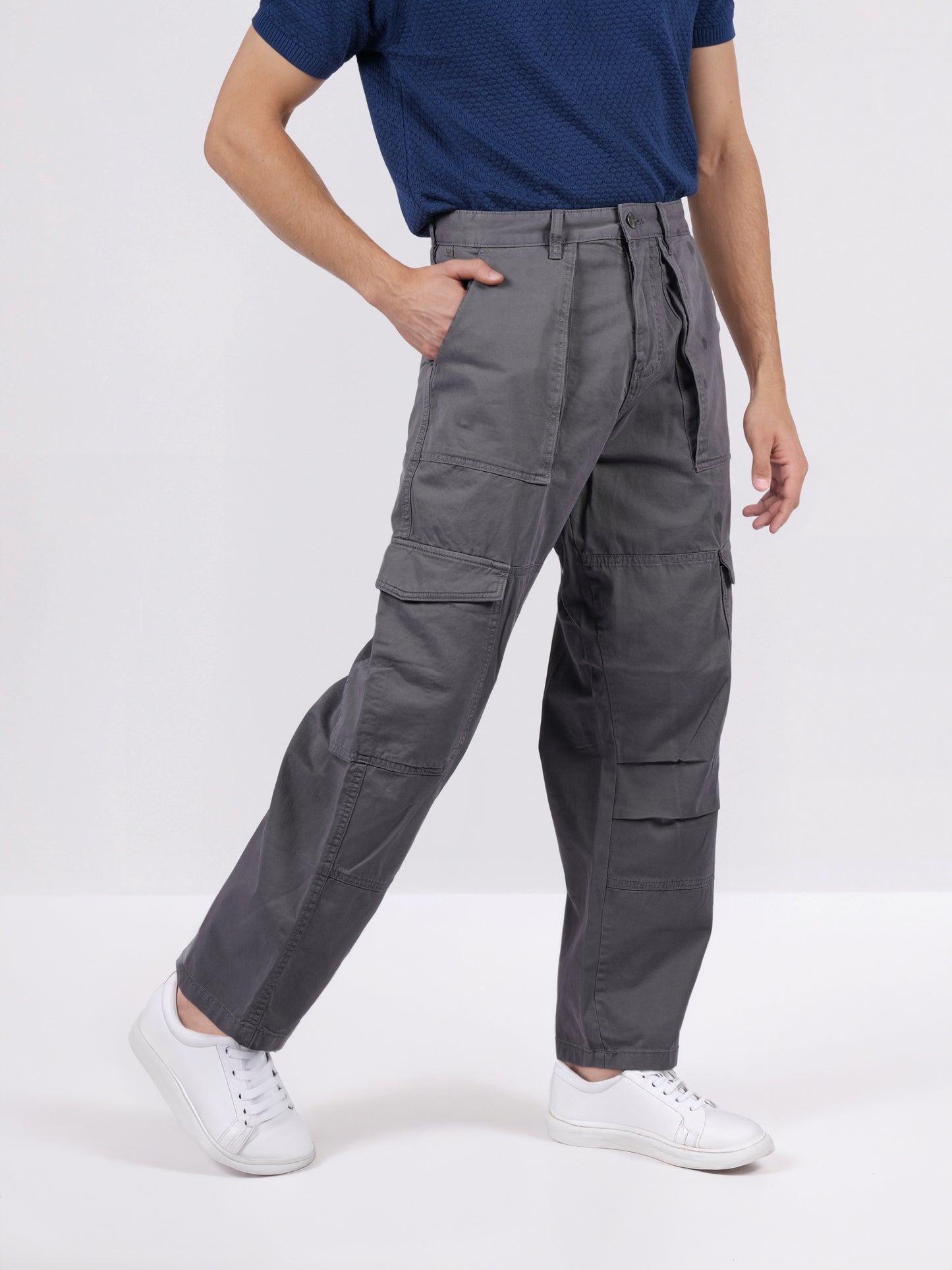 Celio* Men Grey Solid Baggy Fit Cotton Trousers