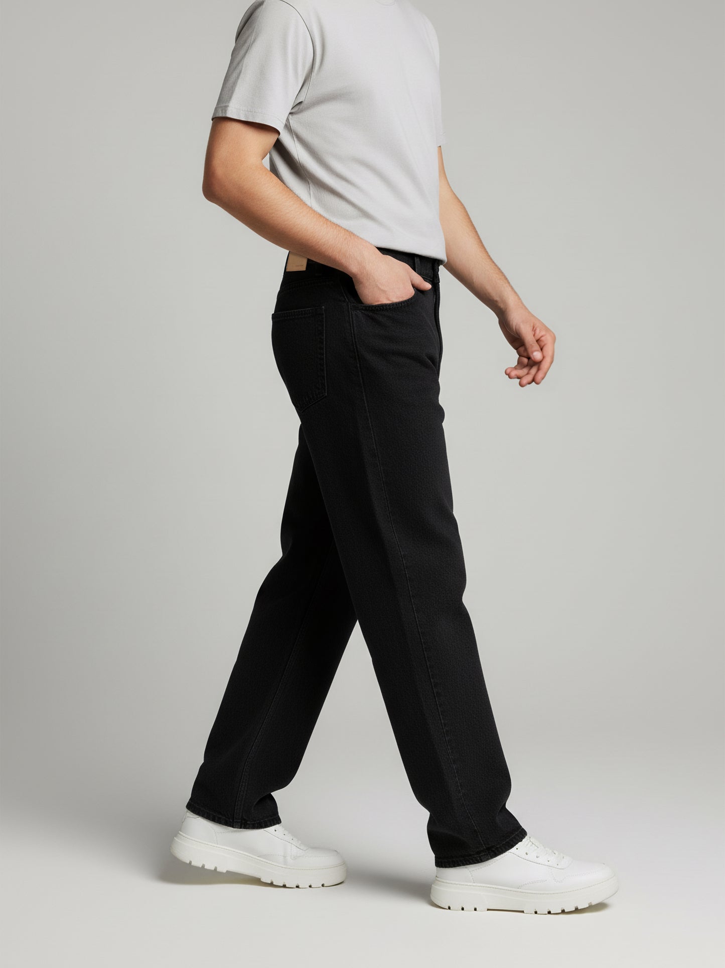 Celio* Men  Black Solid balloon-fit Cotton Jeans