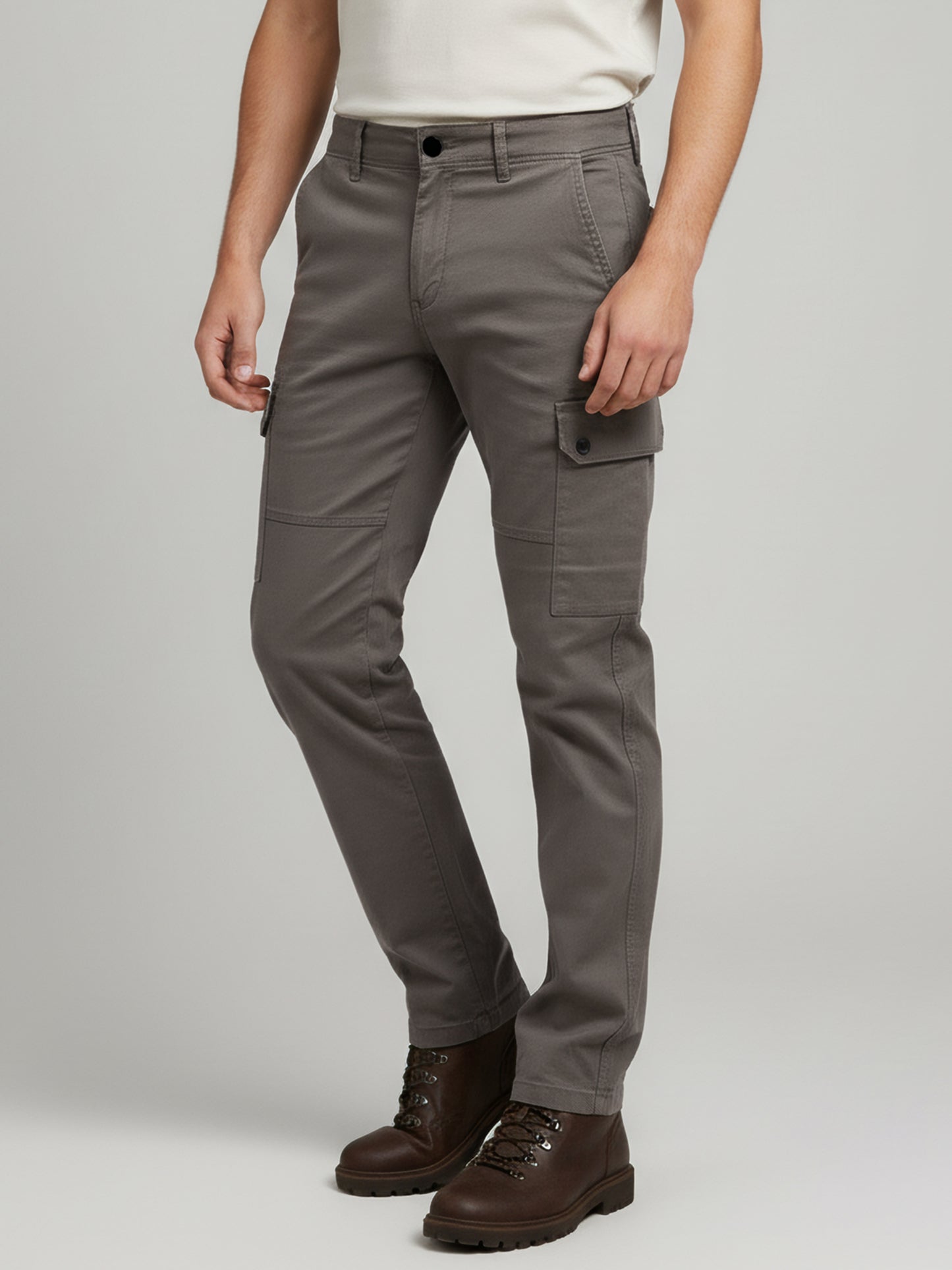 Celio* Men Taupe Solid Straight Fit Cotton Trousers