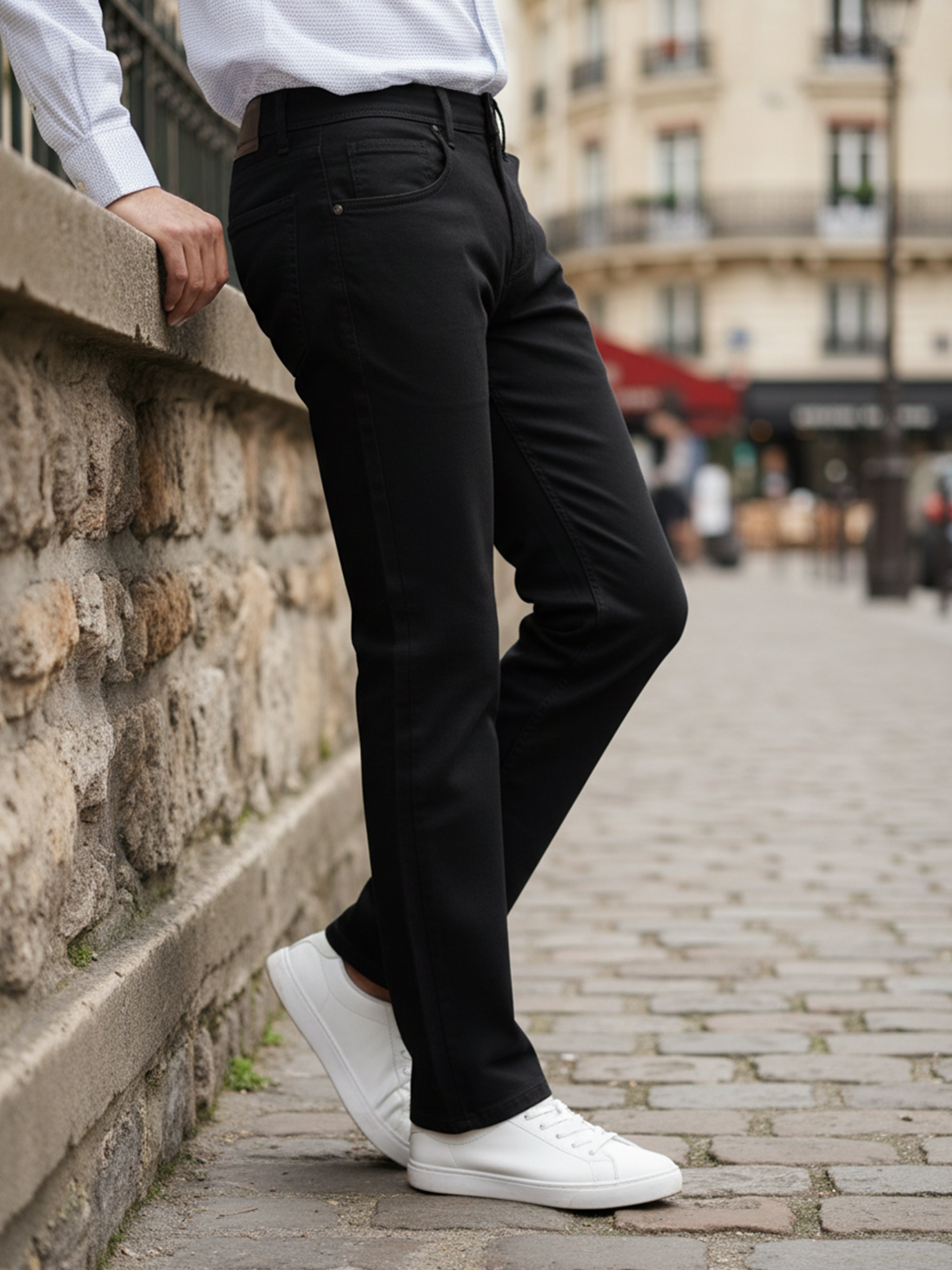 Celio Men Black Solid Bootcut Fit Cotton Jeans