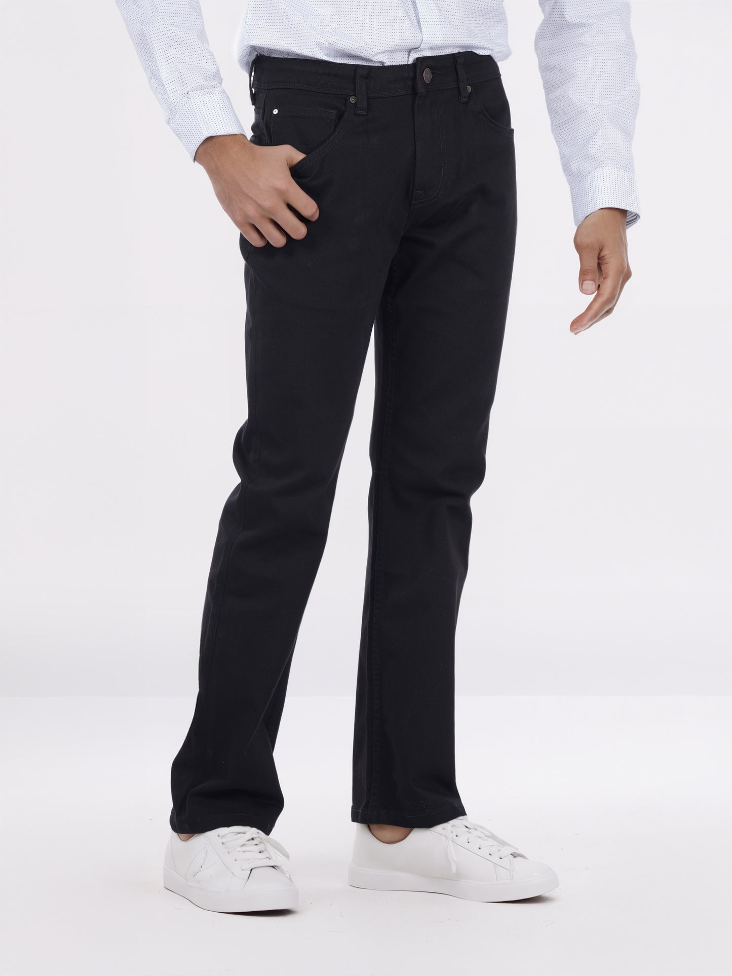 Celio* Men Black Solid Bootcut Fit Cotton Jeans