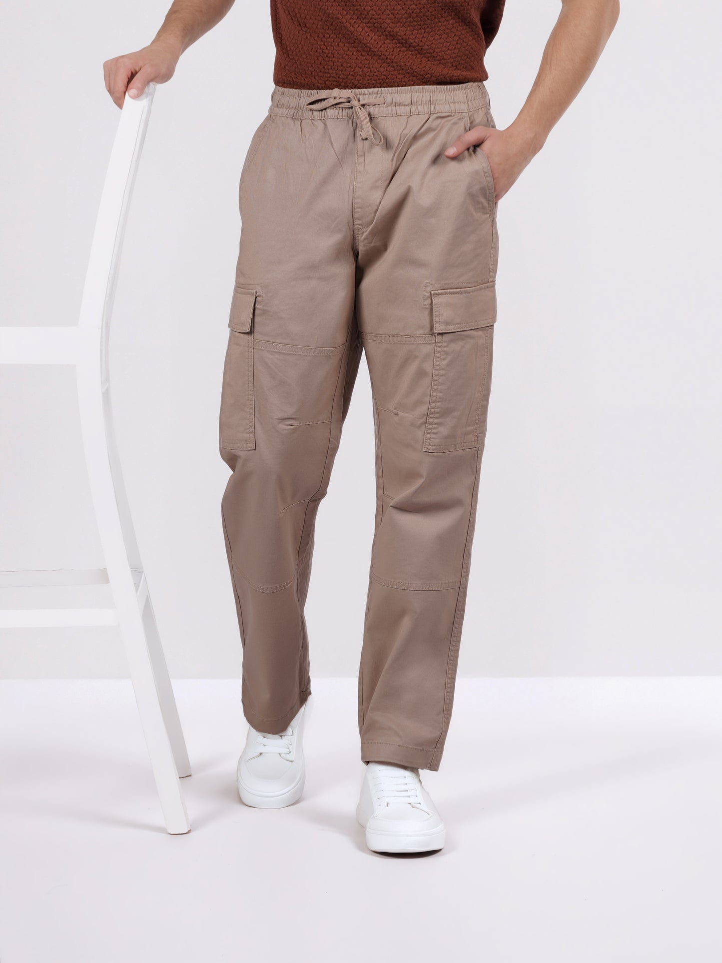 Celio Men Beige Solid Straight Fit Cotton Trousers