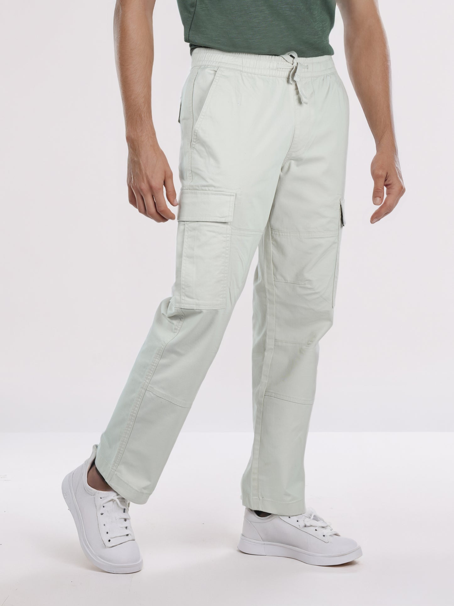 Celio Men White Solid Straight Fit Cotton Trousers