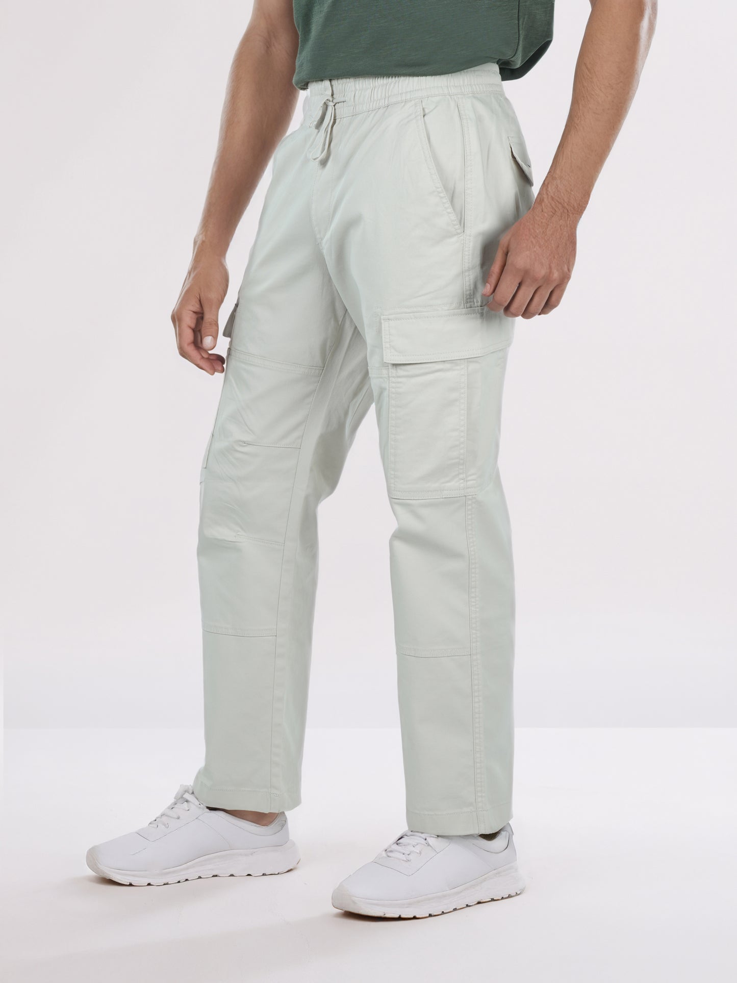 Celio Men White Solid Straight Fit Cotton Trousers
