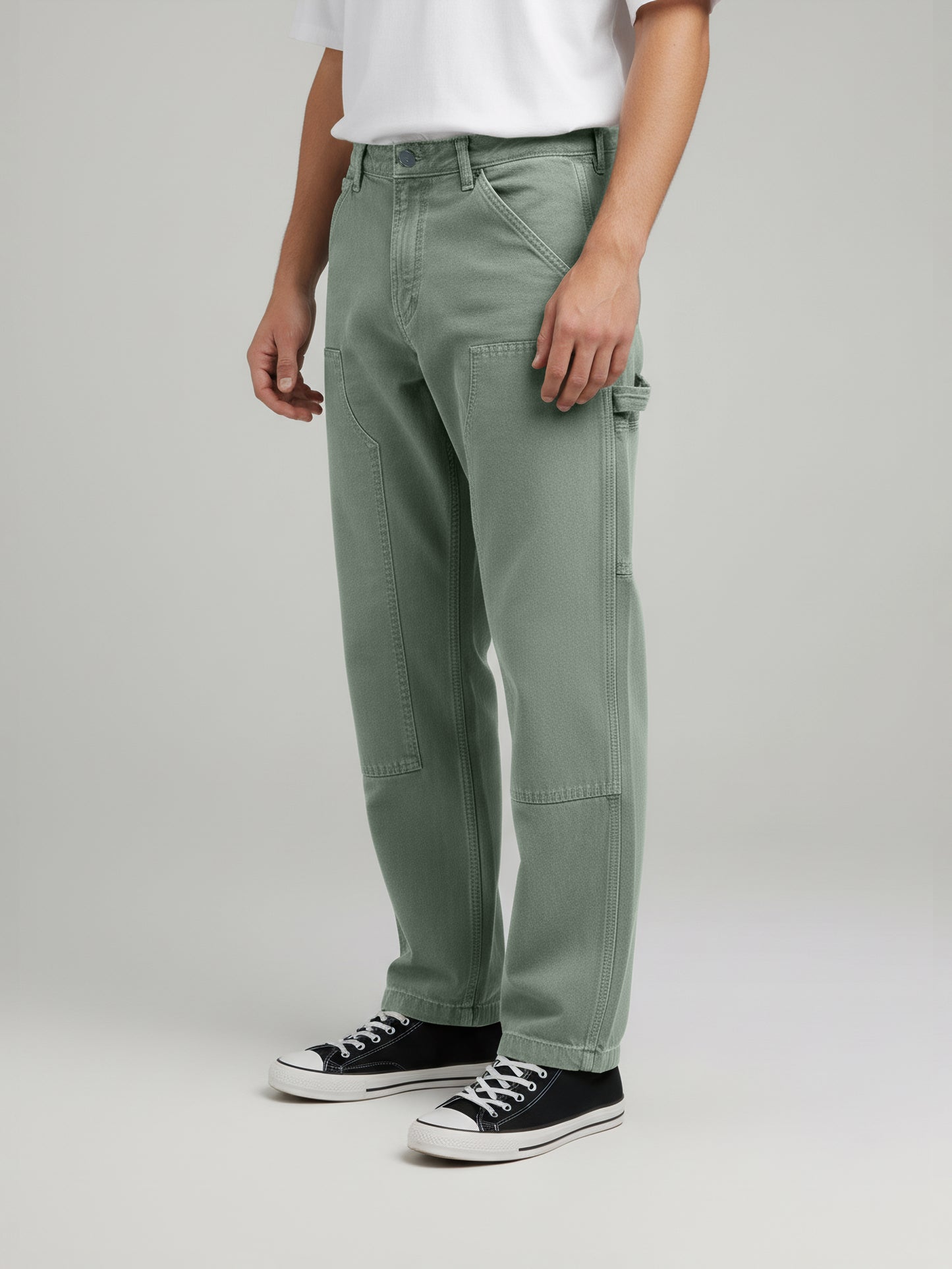 Celio* Men Olive Solid Relaxed Fit Cotton Trousers
