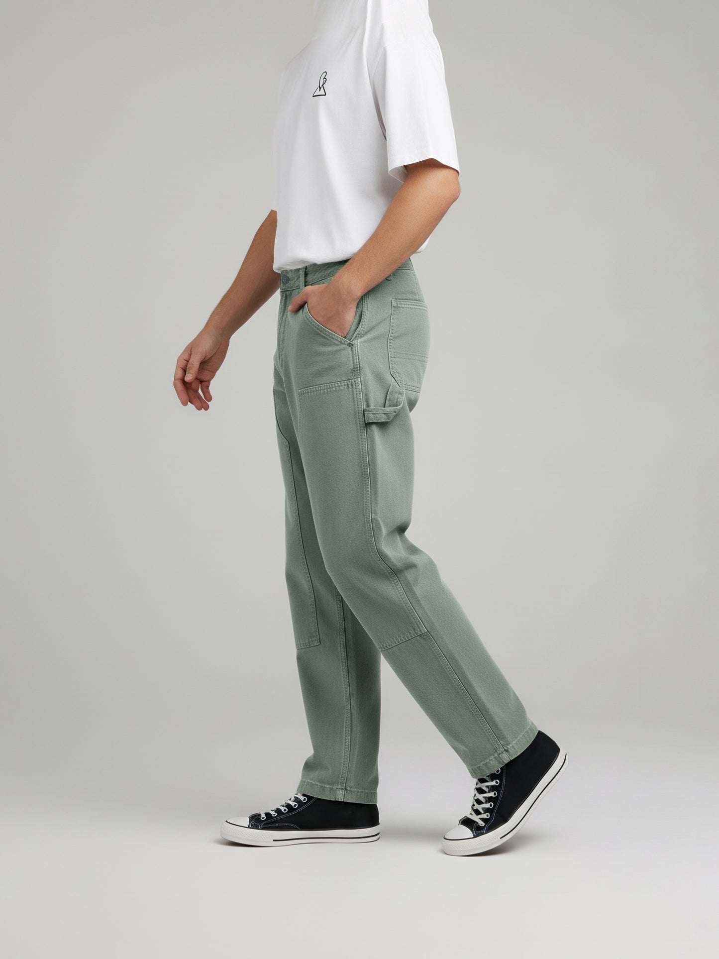 Celio* Men Olive Solid Relaxed Fit Cotton Trousers