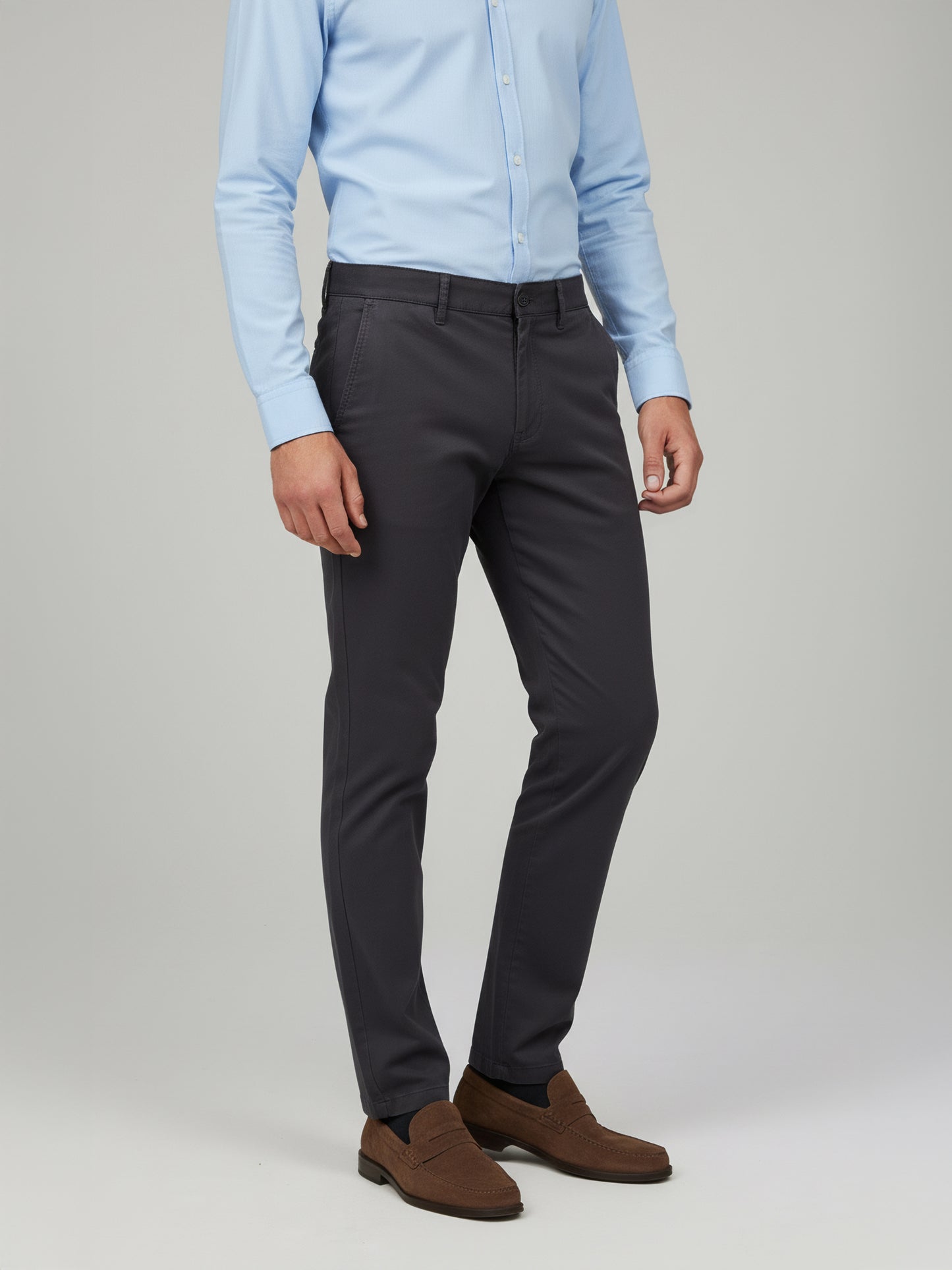 Celio* Men Grey Solid Straight Fit Cotton Trousers