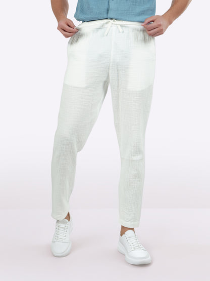 Celio* Men White Solid Jogger Fit Cotton Trousers