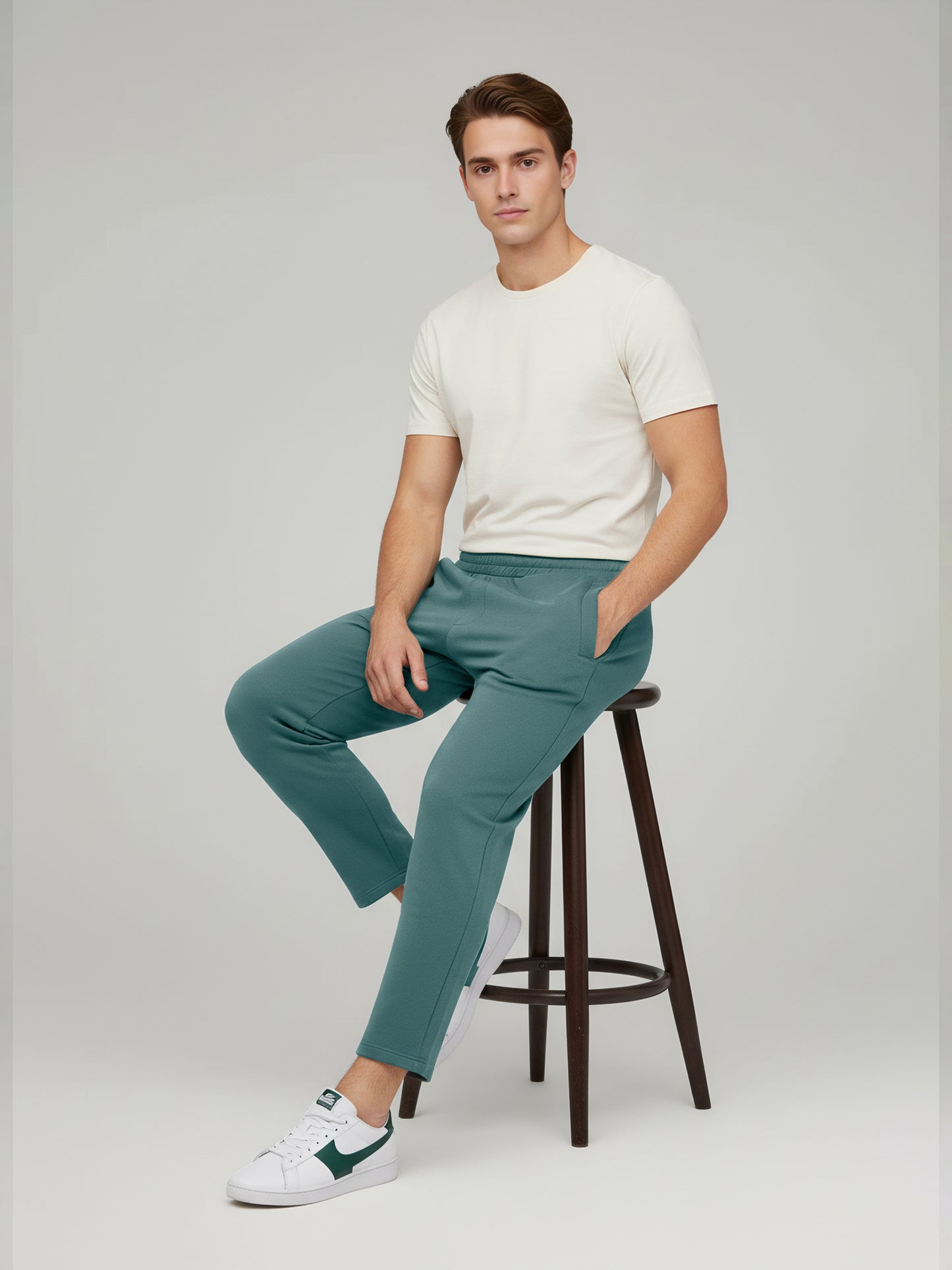 Celio* Men Green Solid Oversize Cotton Trousers