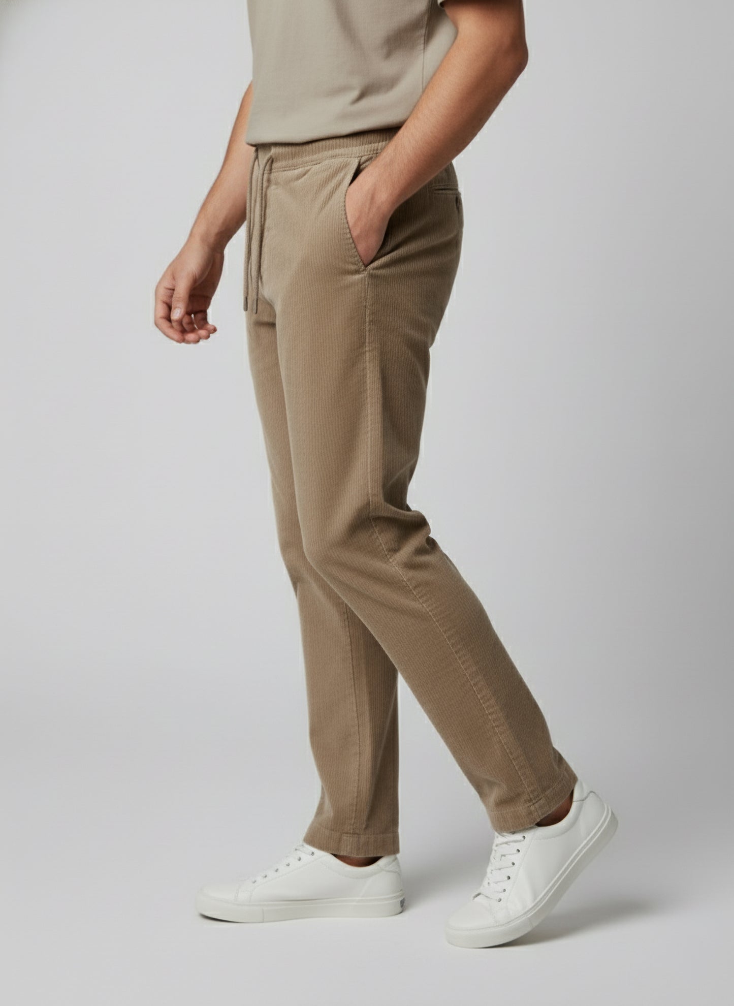 Celio* Men Brown Solid Loose Fit Cotton Trousers