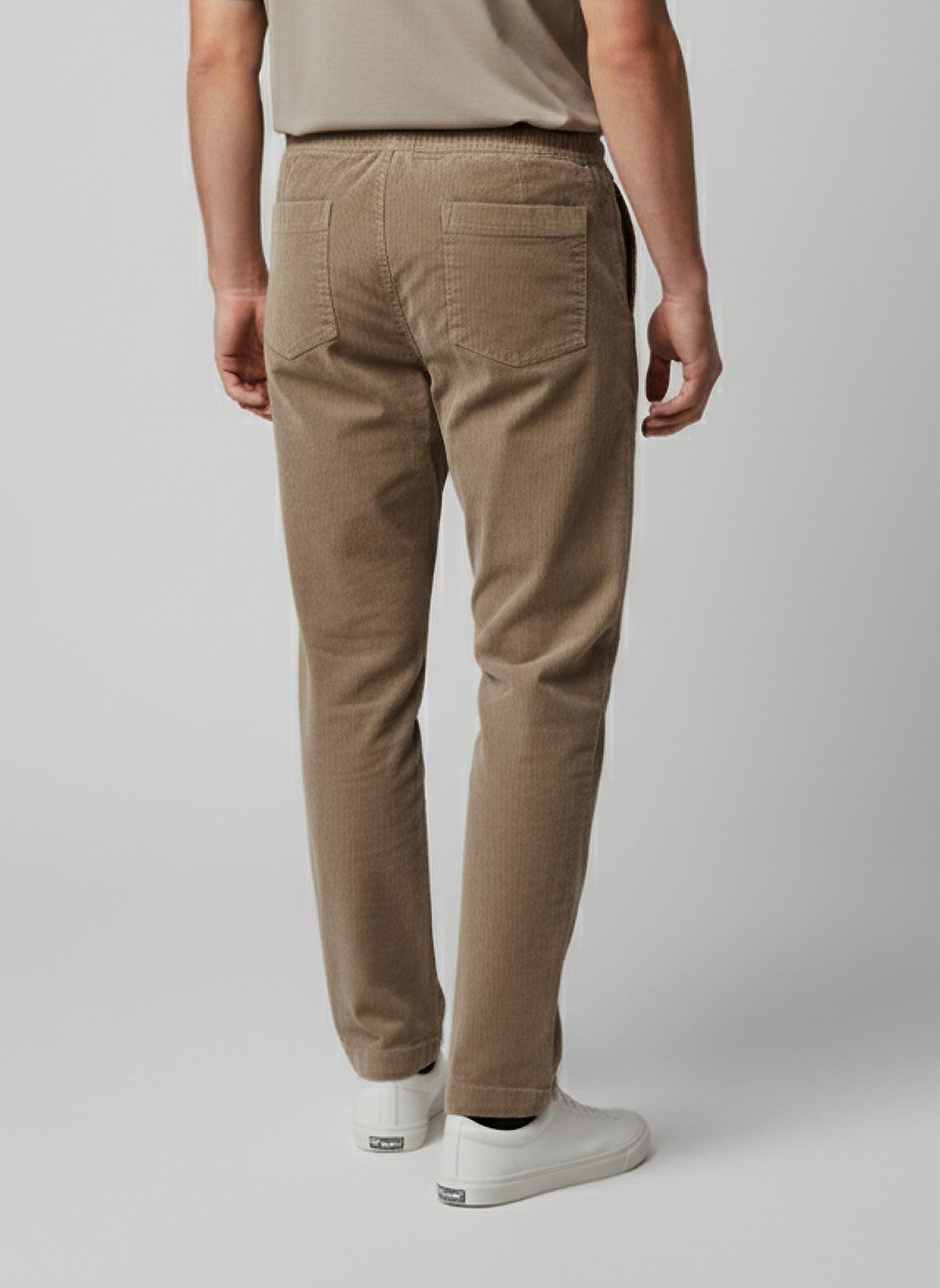 Celio* Men Brown Solid Loose Fit Cotton Trousers