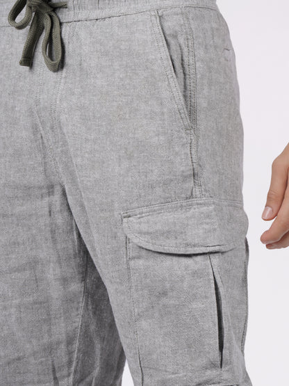 Celio* Men Grey Solid Straight Fit Cotton-Linen-Blend Trousers
