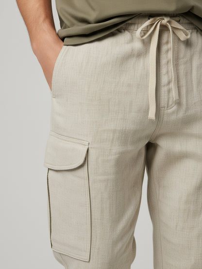 Celio* Men  Cream Solid straight-fit Cotton-Linen-Blend Trousers