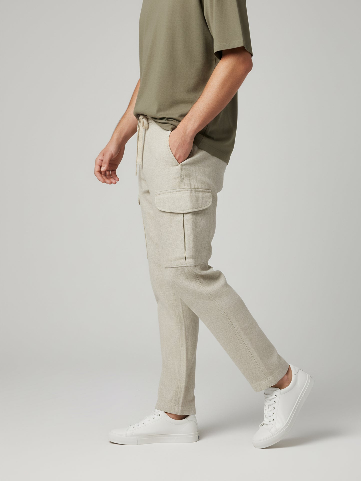 Celio* Men  Cream Solid straight-fit Cotton-Linen-Blend Trousers