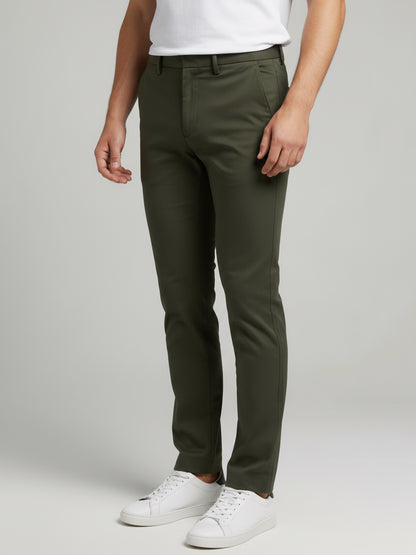 Celio* Men Olive Solid Regular Fit Polyester Trousers