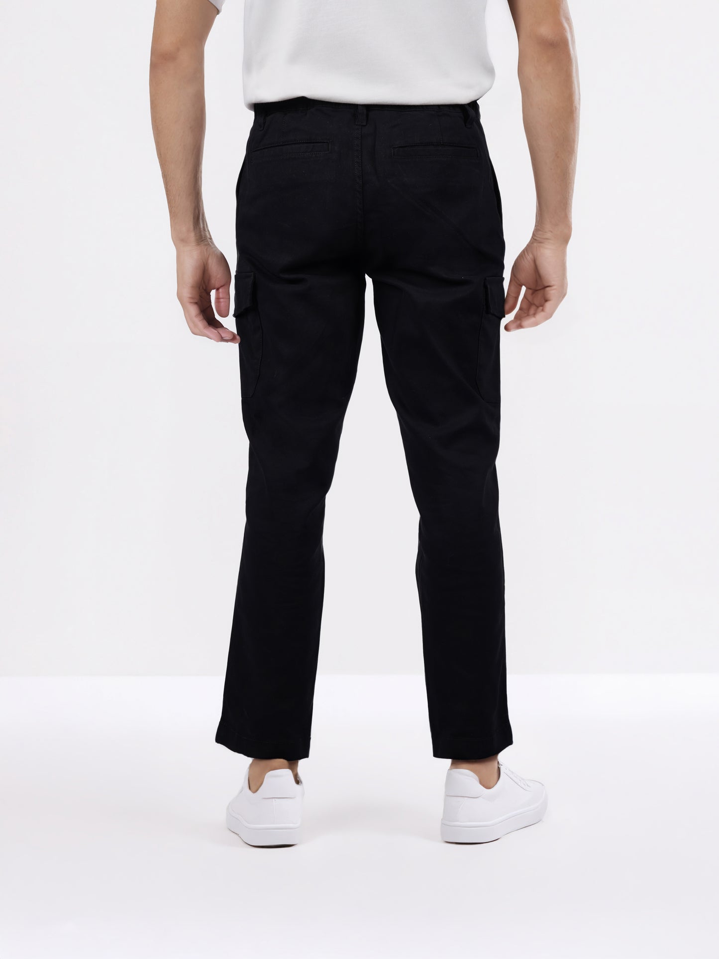 Celio* Men Black Solid Straight Fit Cotton Trousers