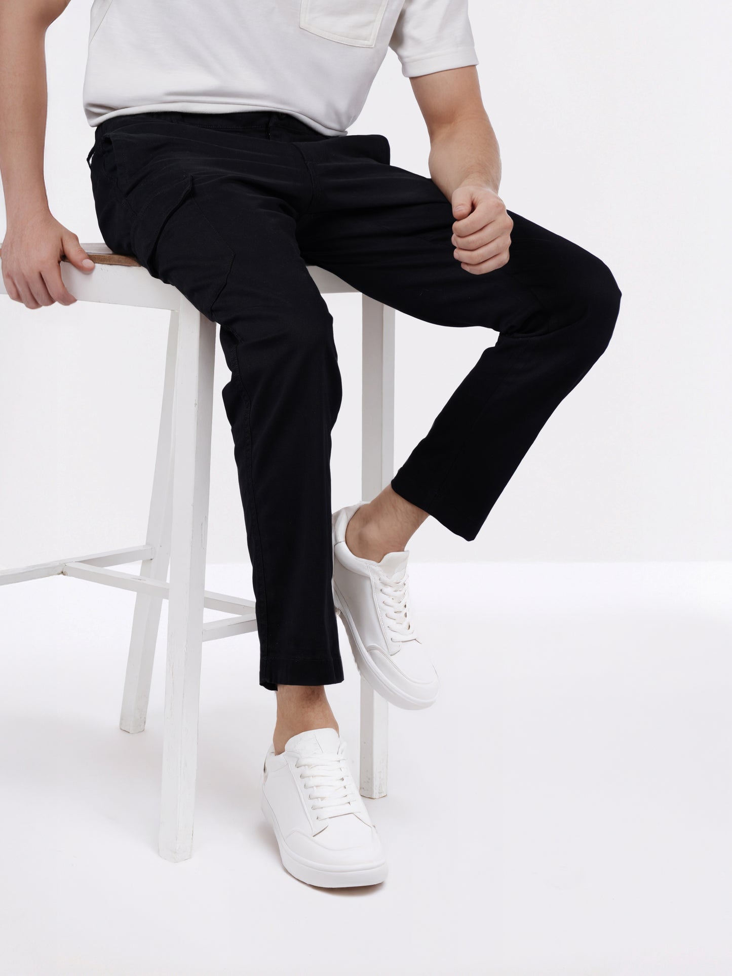 Celio* Men Black Solid Straight Fit Cotton Trousers