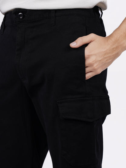 Celio* Men Black Solid Straight Fit Cotton Trousers