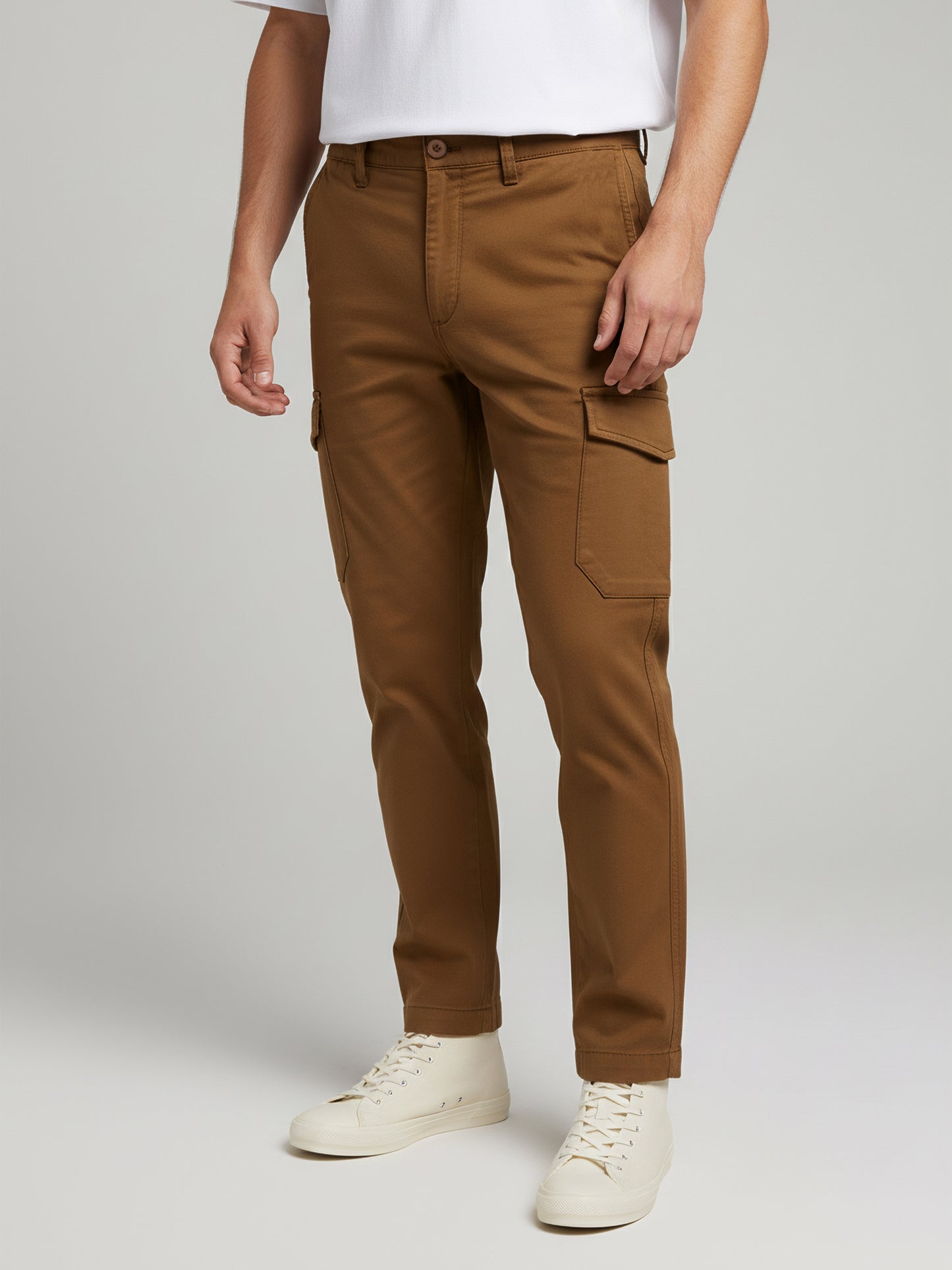 Celio* Men  Brown Solid straight-fit Cotton Trousers