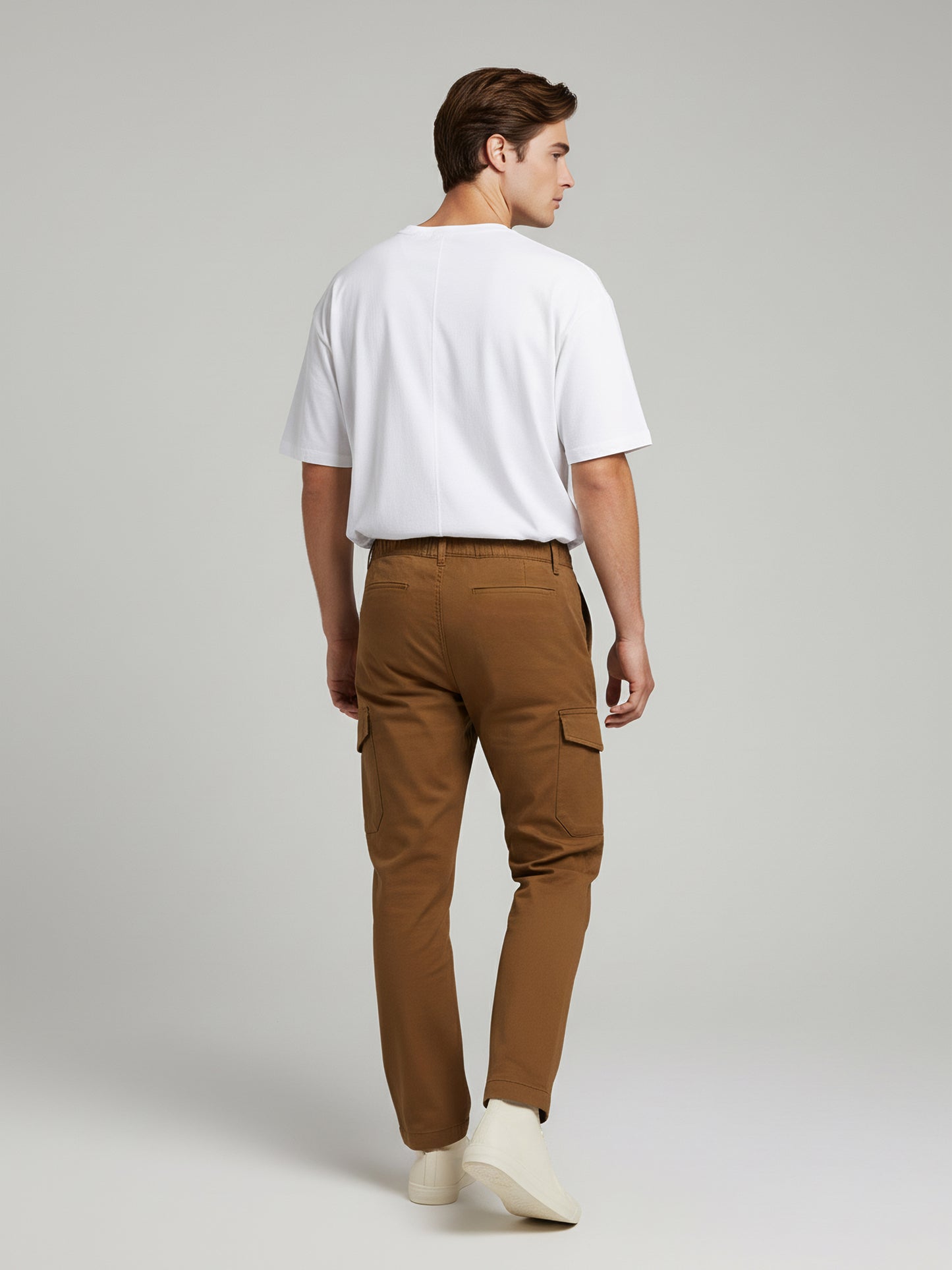Celio* Men  Brown Solid straight-fit Cotton Trousers
